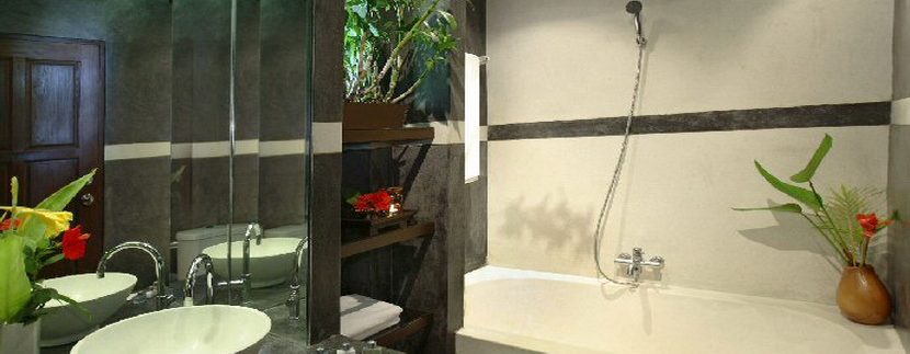 Rent Bang Kao villa bathroom_resize