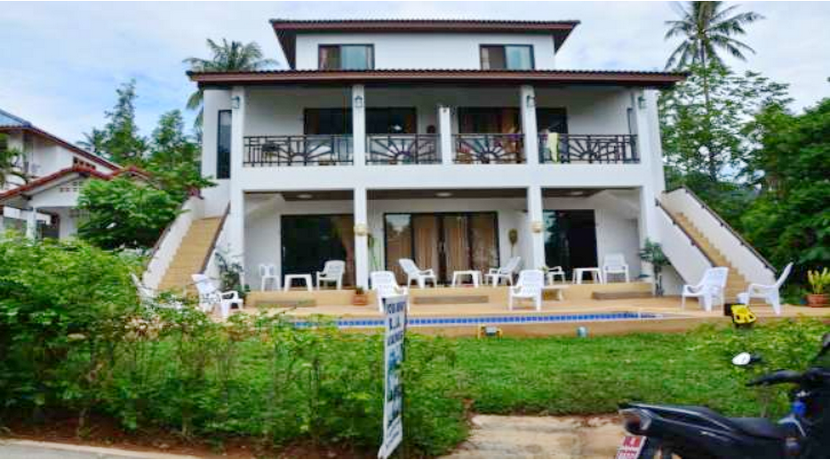 Vente petit hôtel Lamai Koh Samui piscine près de la plage