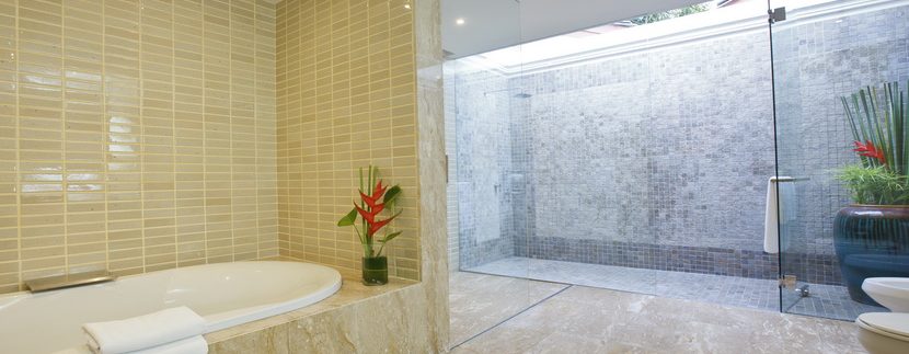 Luxury Villa Maenam Master Bathroom_resize