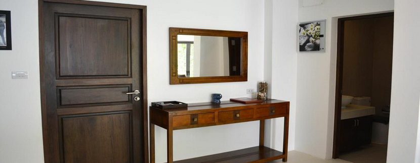 hall_resize
