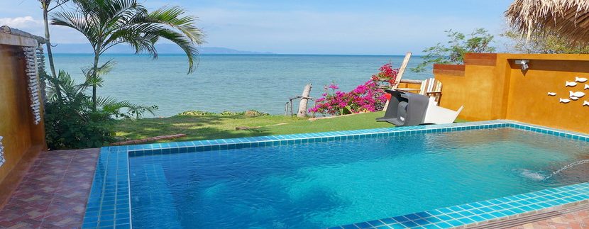 For rent villa Ban Thai Koh Phangan swimming_resize