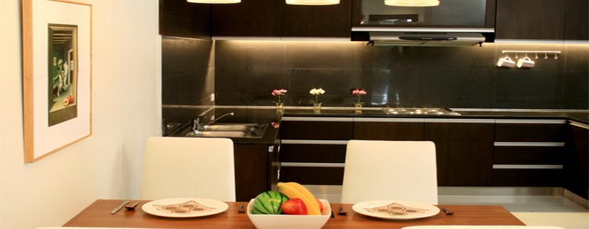 Bangrak Koh Samui apartment rental kitchen dining room_resize