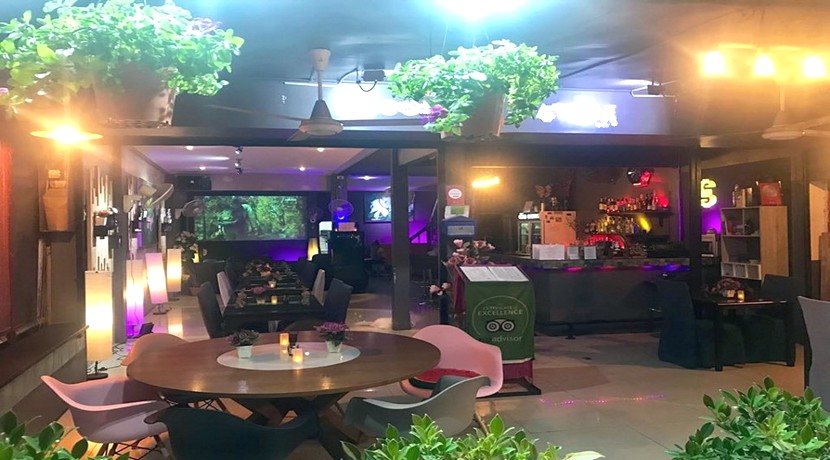 Restaurant for sale Koh Samui Lamai with apartment