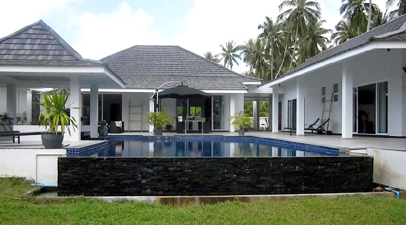 A louer villa Bang Kao Koh Samui 4 chambres piscine jardin