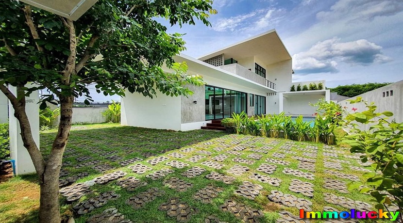 A vendre villa 2 chambres à Maenam Koh Samui