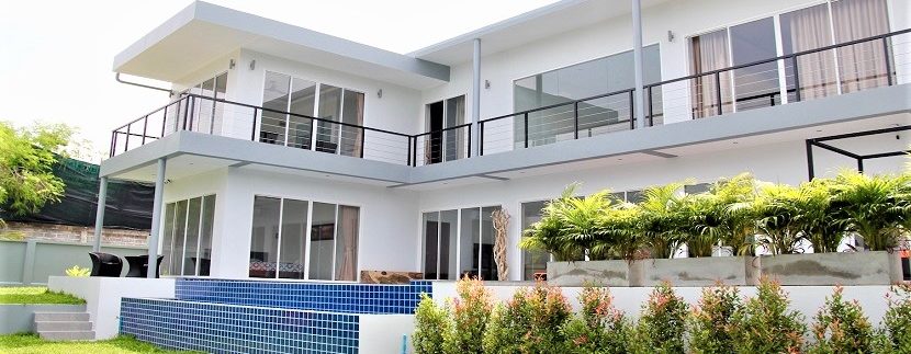 A vendre villa 5 chambres à Bangrak Koh Samui 01