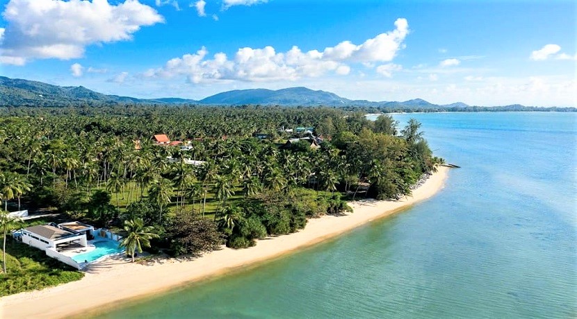 For sale beachfront villa Lipa Noi