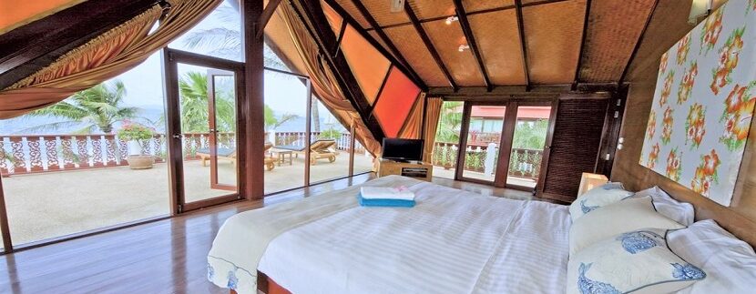 For sale beachfront villa in Bang Por Koh Samui 08