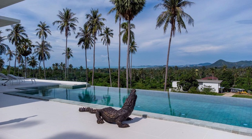 Villa vue mer à Maenam Koh Samui à vendre – 4 chambres avec piscine