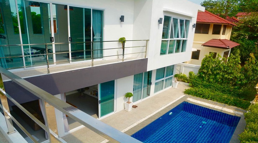Villa 4 chambres à Bangrak Koh Samui à vendre – piscine privée