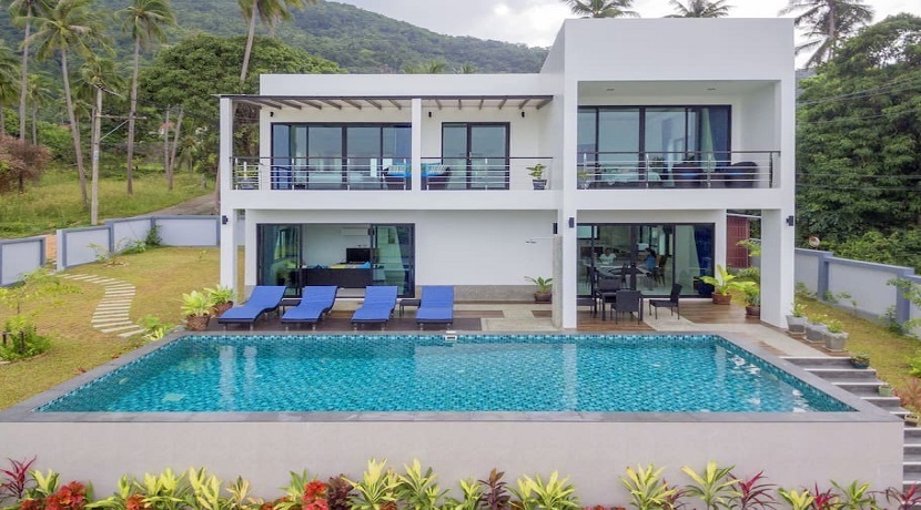 A vendre villa à Bang Po Koh Samui – 3 chambres piscine avec vue mer