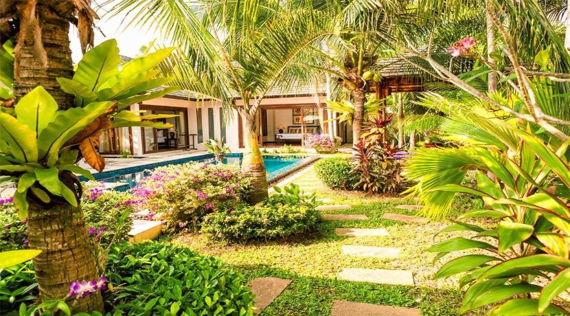 A vendre villa Hua Thanon à Koh Samui – 3 chambres à 150 m de la plage