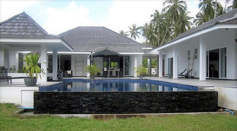 Villa à Bang Kao Koh Samui à vendre – 4 chambres – piscine privée – jardin