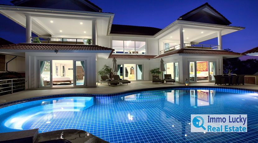 Villa vue mer Thong Son Bay à Koh Samui à vendre – 6 chambres – piscine- jacuzzi