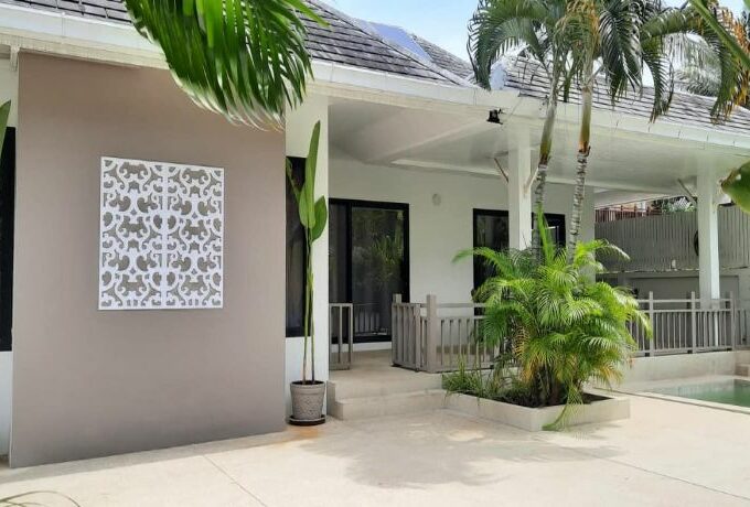 For sale villa in Maenam Koh Samui