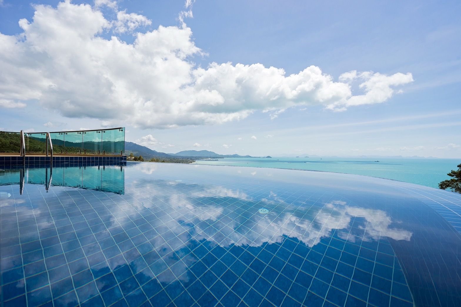 Villa vue mer à Laem Yai Koh Samui à vendre – 3 chambres avec piscine