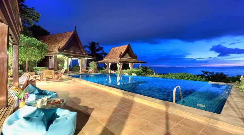 Villa vue mer à Nathon Koh Samui à vendre – 5 chambres – piscine