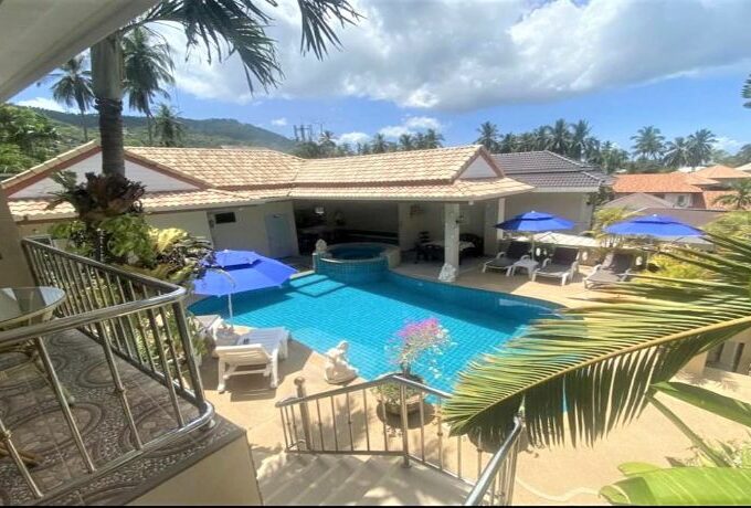 5 bedroom villa in Chaweng Koh Samui for sale