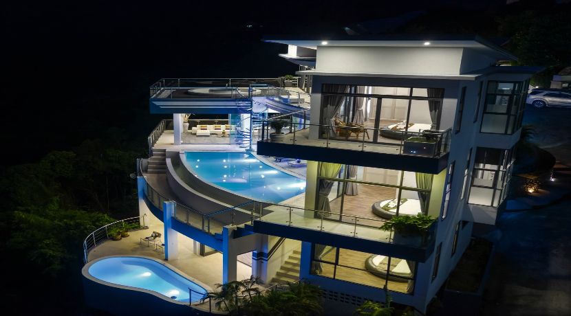 Extraordinaire villa de luxe de 5 chambres à vendre à Koh Samui 036