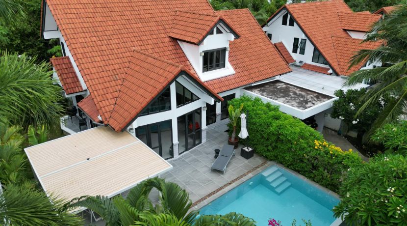 Villa 4 chambres à Bophut Koh Samui à vendre 002