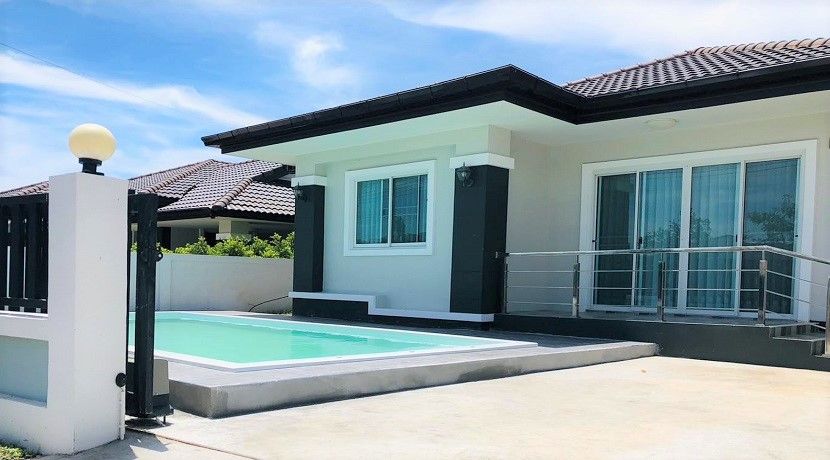 Villa à Maenam à vendre – 2 chambres – piscine privée – Koh Samui