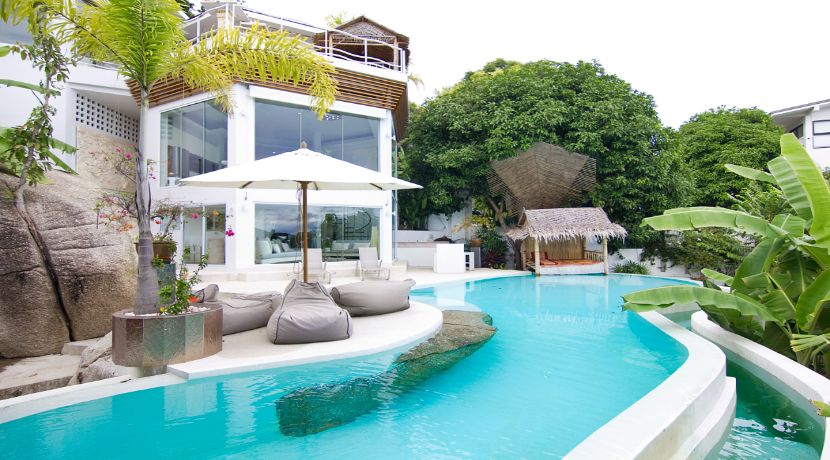 Superbe villa de luxe de 5 chambres vue mer à Chaweng Noi à vendre 02