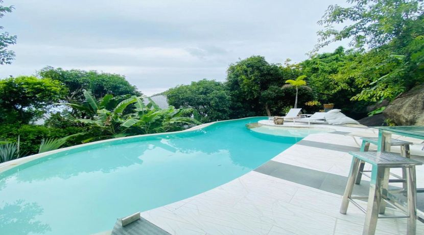 Superbe villa de luxe de 5 chambres vue mer à Chaweng Noi à vendre 03