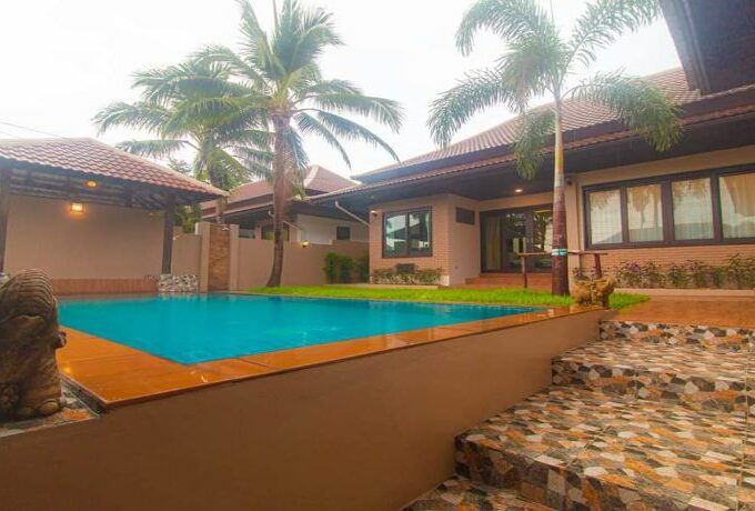 4 bedroom villa in Bophut Koh Samui for sale