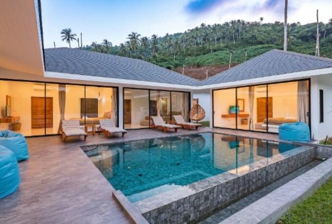 A vendre villa avec piscine