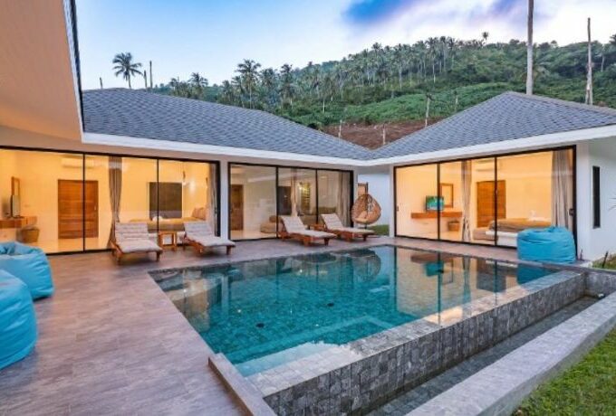 For sale villa with swimming pool in Lamai Koh Samui