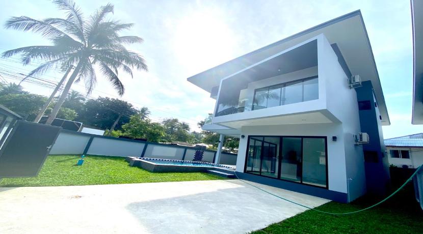 A vendre villa contemporaine à Ban Tai – 3 chambres – piscine – 1 km de la plage