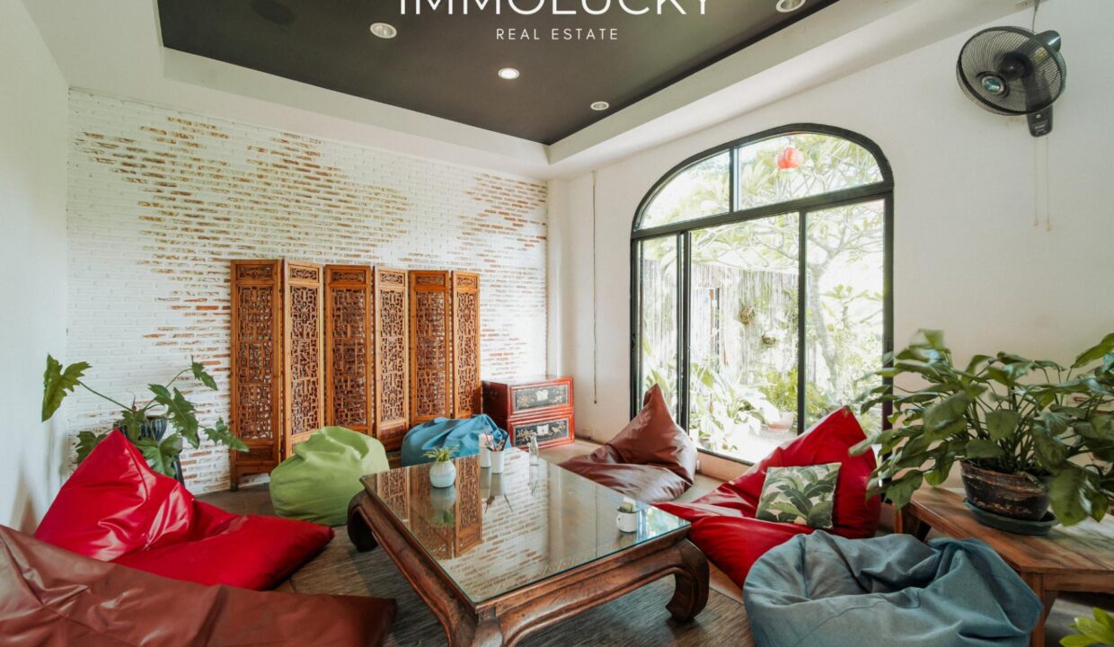 À Vendre Restaurant Innovant et Rentable à Koh Samui