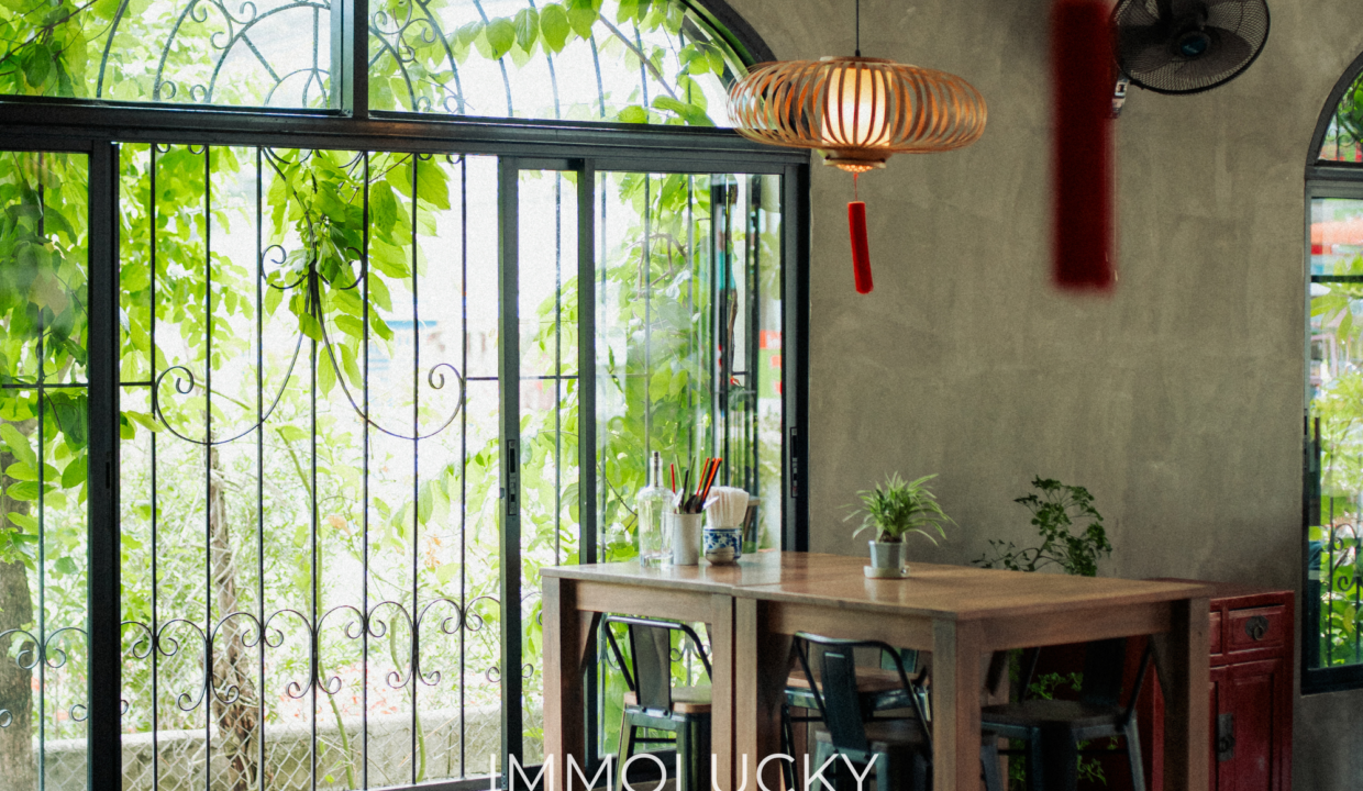 À Vendre Restaurant Innovant et Rentable à Koh Samui